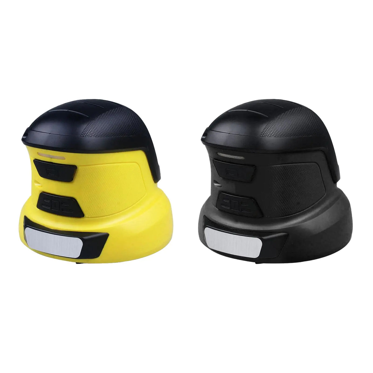 Winter Car Kit – ice scraper in use